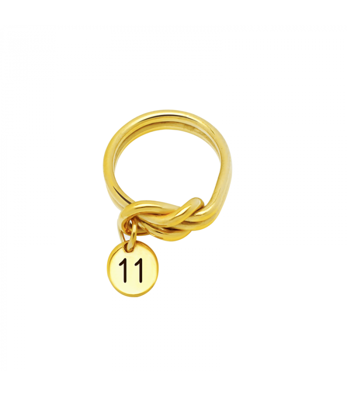 ➤ Double knot ring with personalized initial | Hago