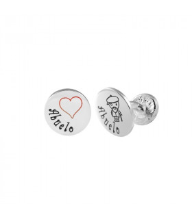 Personalized cufflinks, the ideal gift that will surprise your grandfather.