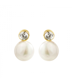 Gold pearl earrings