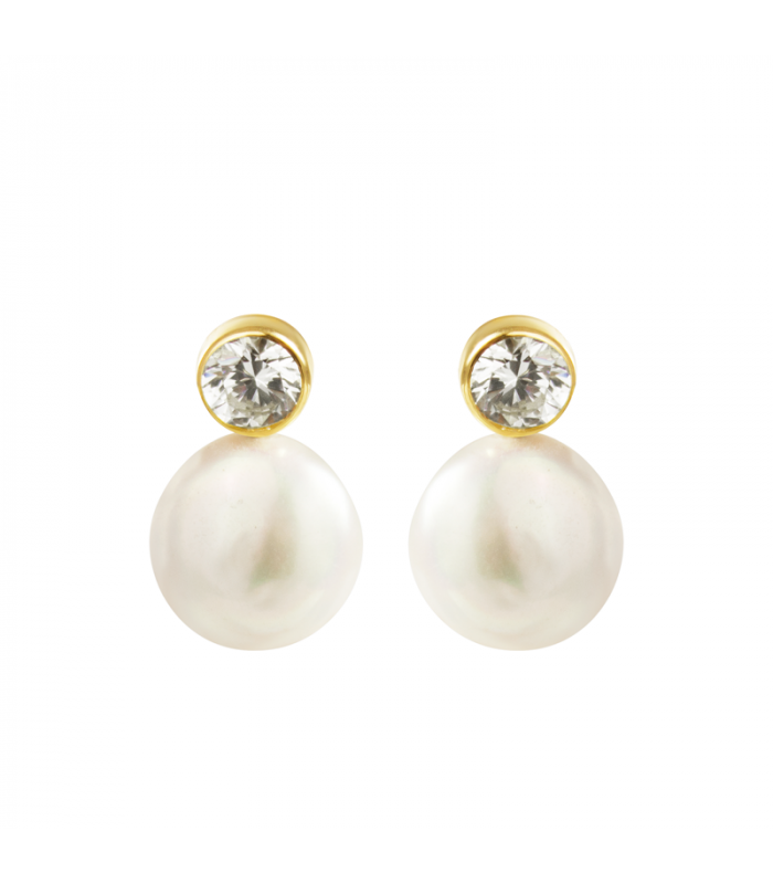 Gold pearl earrings