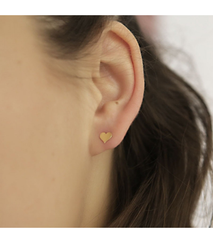 Cheap heart-shaped earrings in gold