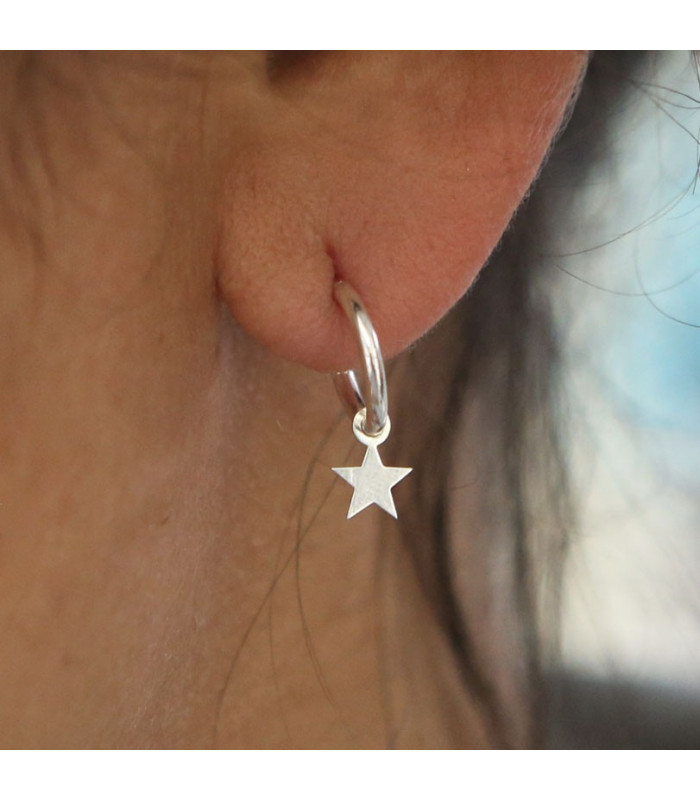 Pendientes aros con estrellas