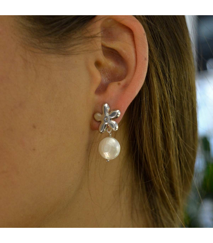 Pearl jasmine silver earring