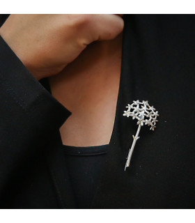 Brooch 15 jazmines