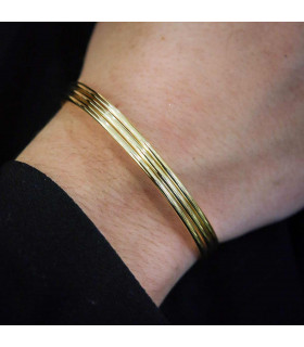 Gold bracelet