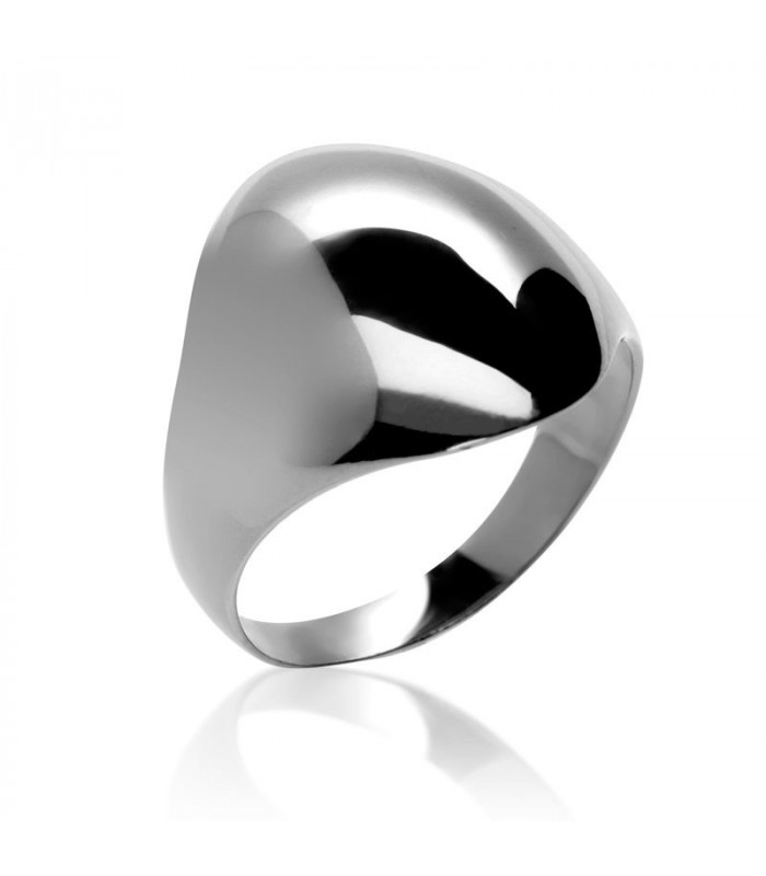 Oval seal ring in silver