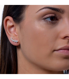 Climbing earrings with diamonds