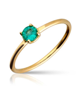 Emerald solitaire ring in gold