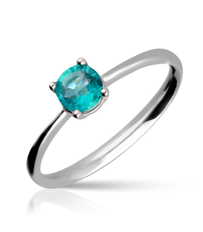 Emerald ring in white gold