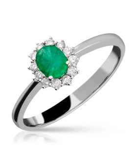 Emerald and diamond ring in white gold