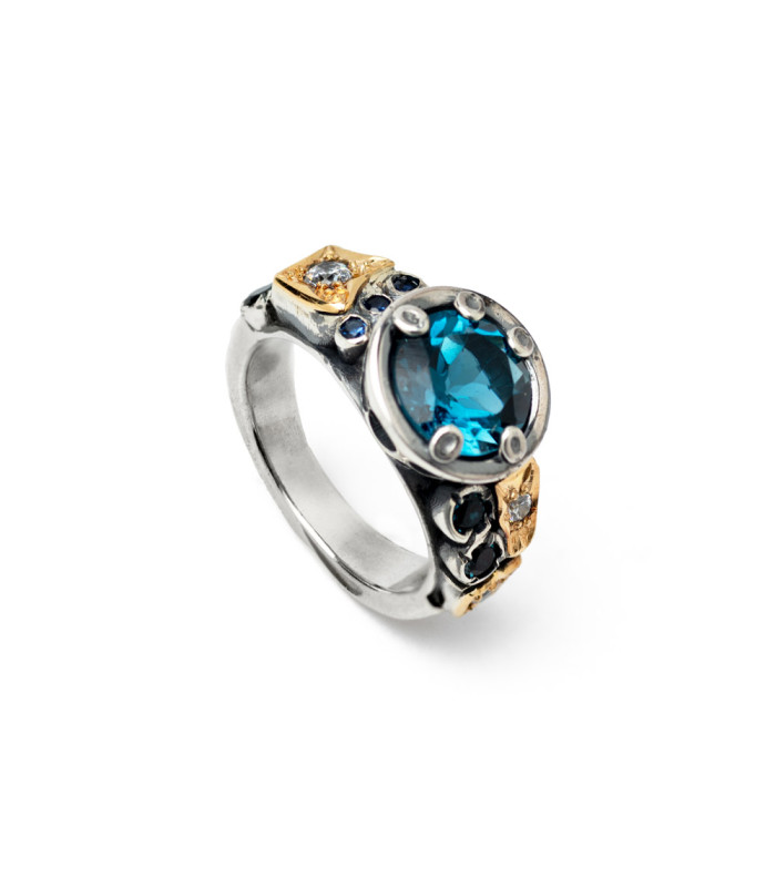 Anillo Apolo con piedra London Blue